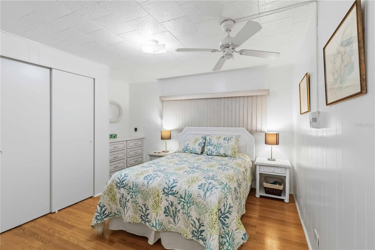 5510 DENMARK DRIVE — photo 16 of 32