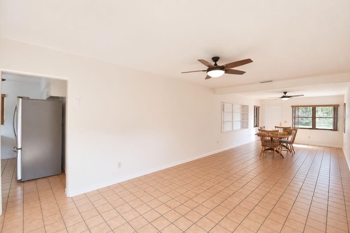 906 AVENUE M — photo 6 of 35