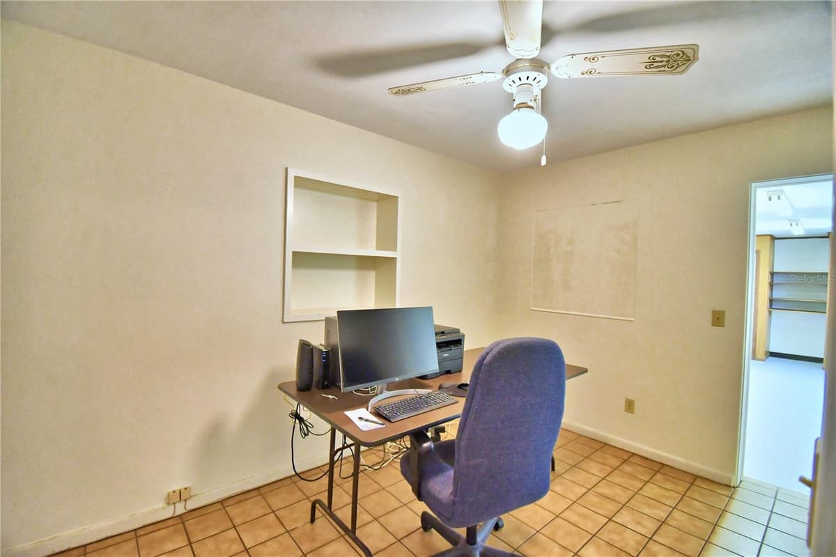906 AVENUE M — photo 20 of 35