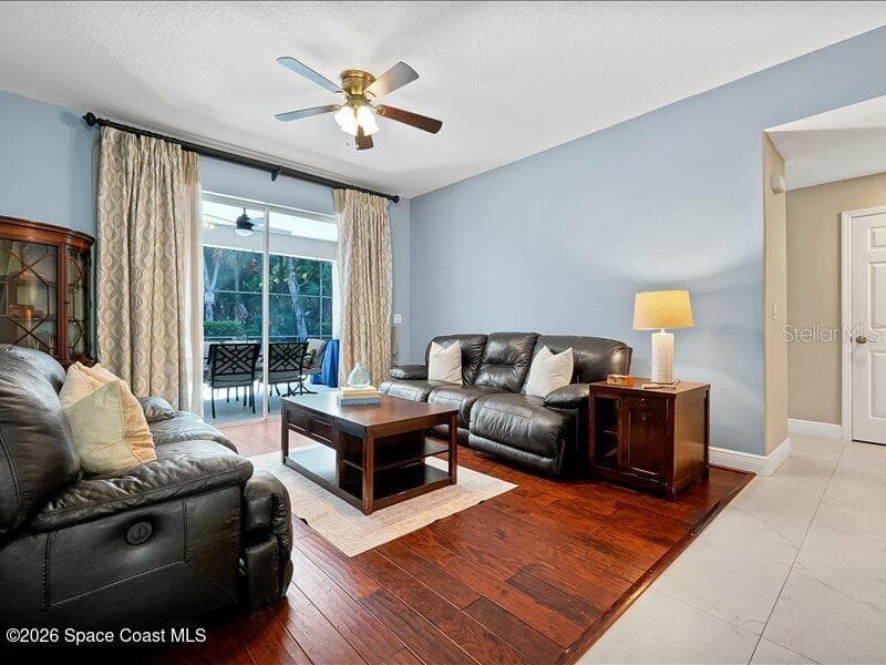 340 TWELVE OAKS DRIVE — photo 12 of 38