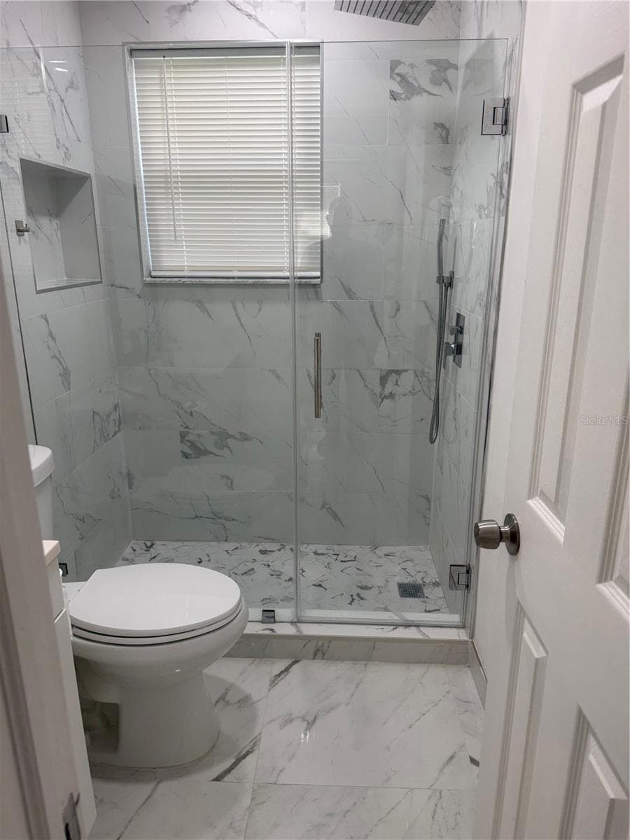 305 ANN STREET — photo 14 of 62