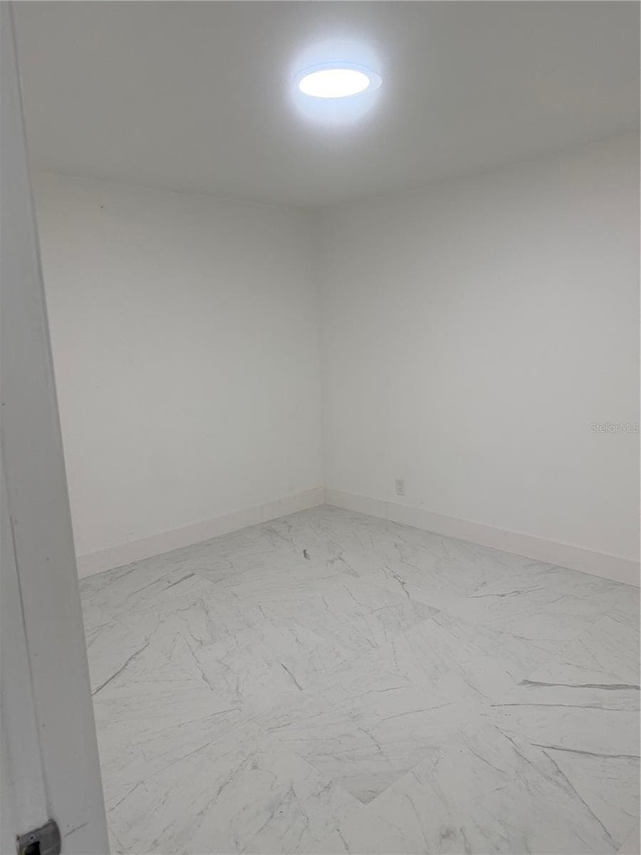 305 ANN STREET — photo 42 of 62