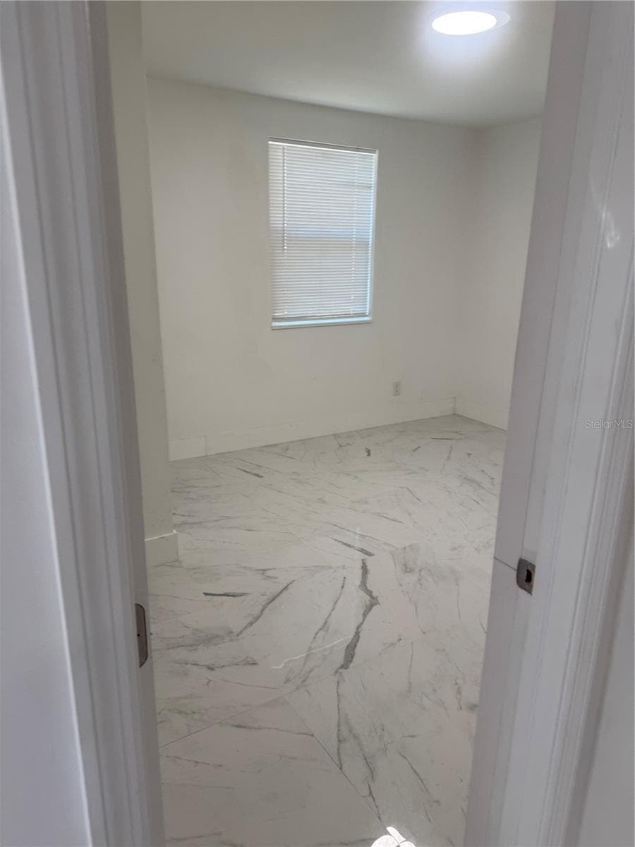 305 ANN STREET — photo 44 of 62