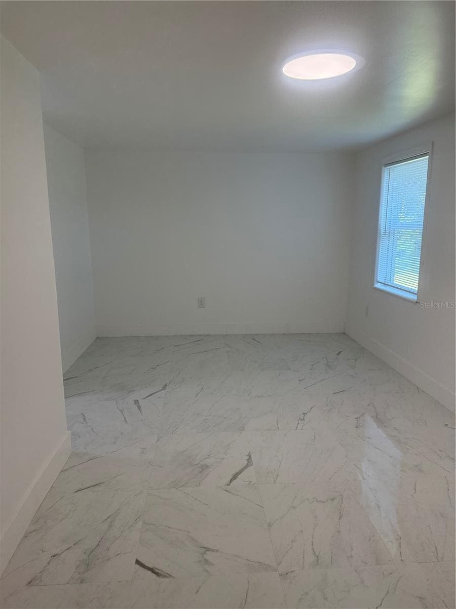 305 ANN STREET — photo 50 of 62