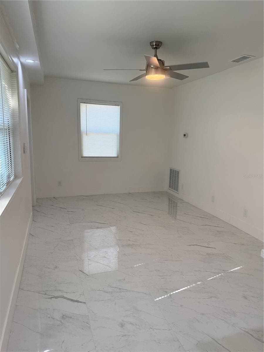 305 ANN STREET — photo 38 of 62