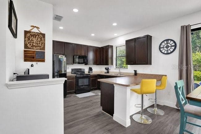 9248 CHANDLER DRIVE — photo 8 of 34