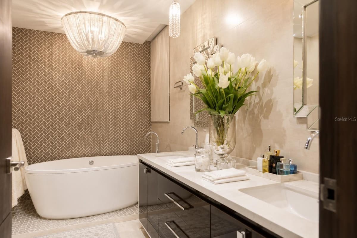 405 COND. MIRADOR DEL PARQUE — photo 10 of 15