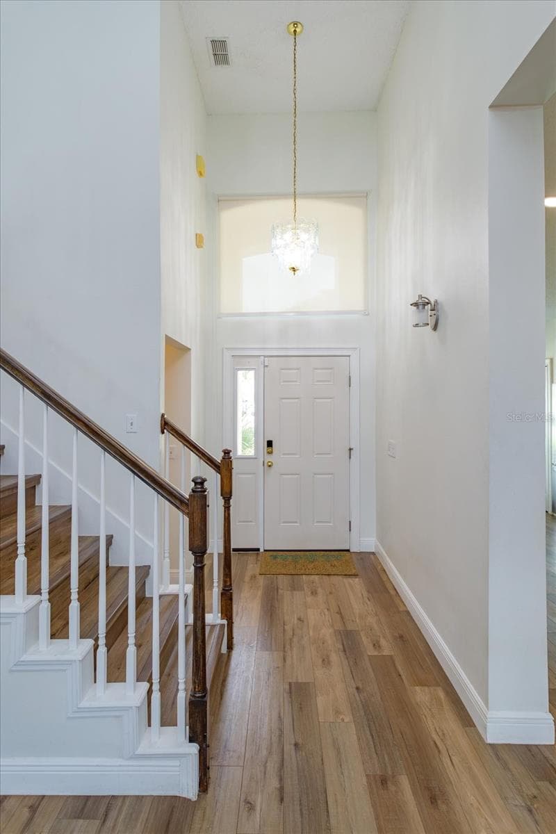 606 BUCKHAVEN LOOP — photo 3 of 34