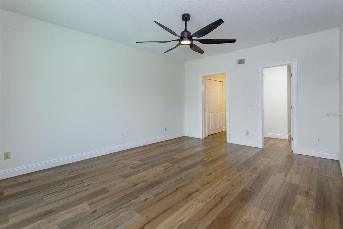 606 BUCKHAVEN LOOP — photo 15 of 34
