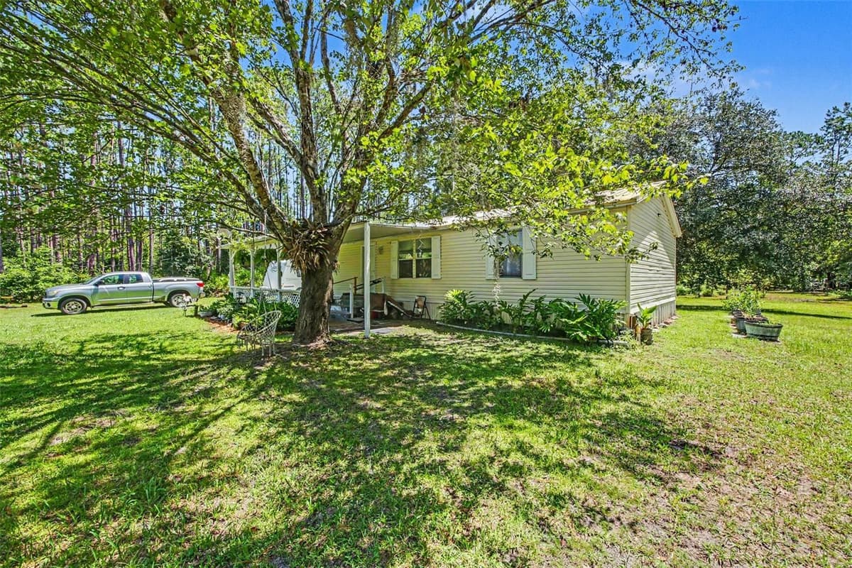 2375 GROVE STREET — photo 3 of 30