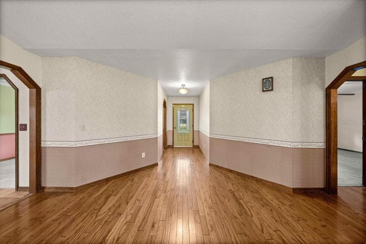 5065 150TH AVENUE — photo 14 of 94