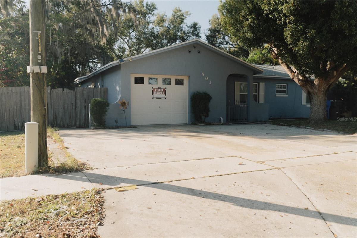 503 APRICOT DRIVE — photo 1 of 21