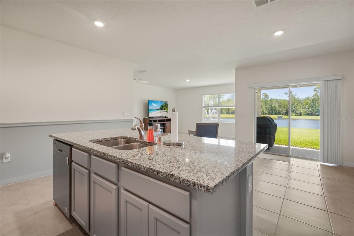 3683 BOTANICAL WAY — photo 15 of 52