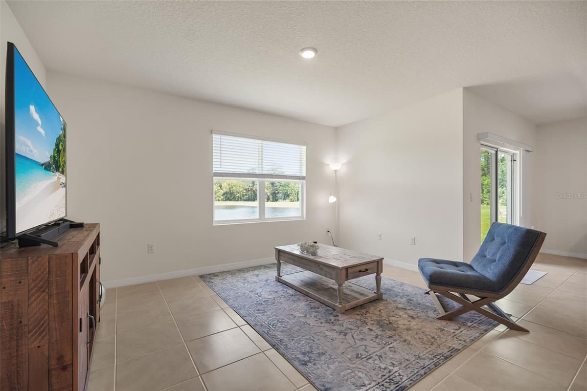 3683 BOTANICAL WAY — photo 7 of 52