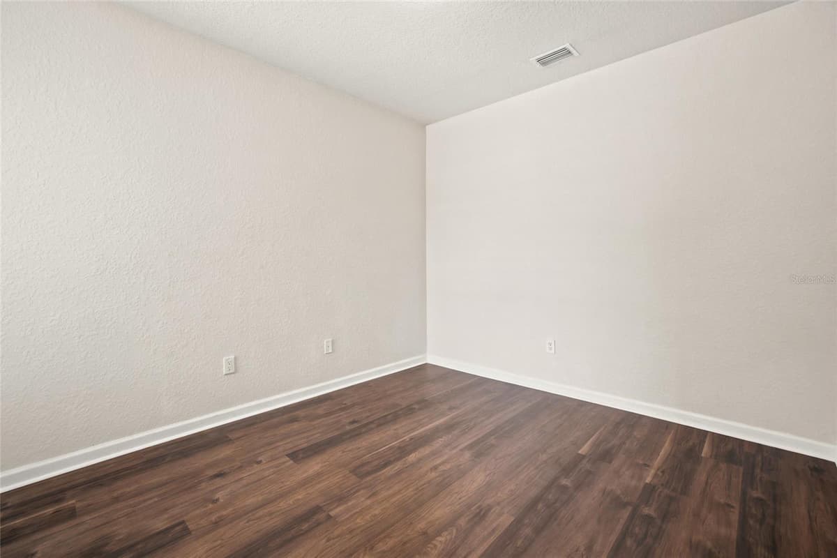 4550 52ND CIRCLE — photo 8 of 61