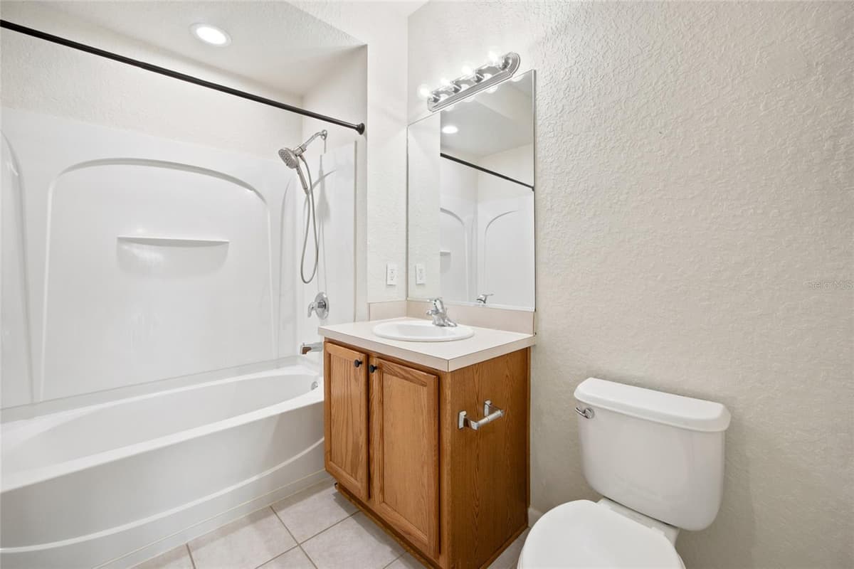 4550 52ND CIRCLE — photo 32 of 61