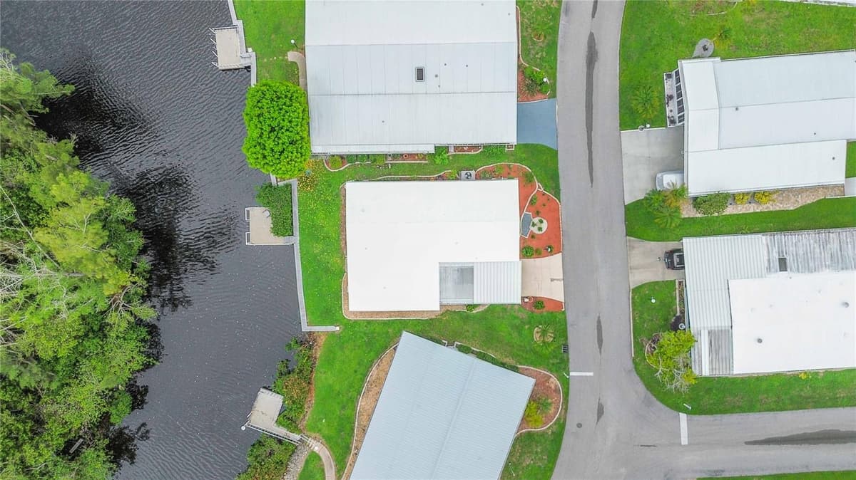 162 BERMUDA WAY — photo 49 of 53