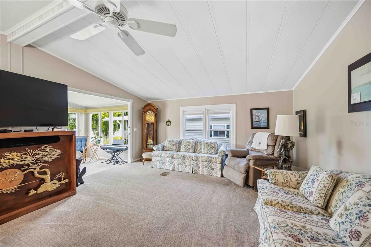 162 BERMUDA WAY — photo 9 of 53