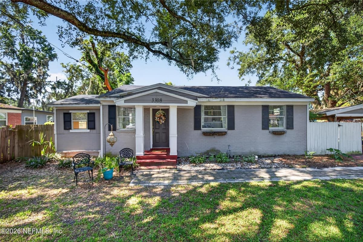 3308 SHERIDAN ROAD — photo 1 of 50