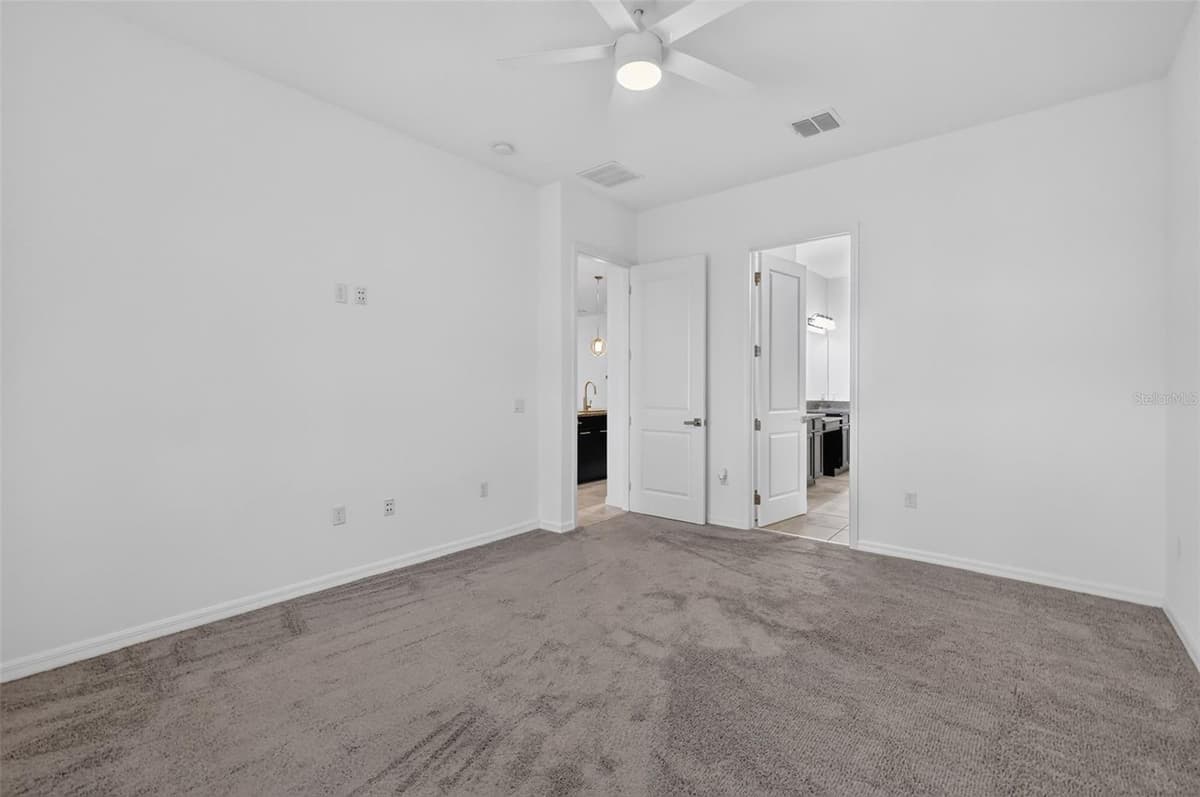 14681 SETON CREEK BOULEVARD — photo 16 of 48