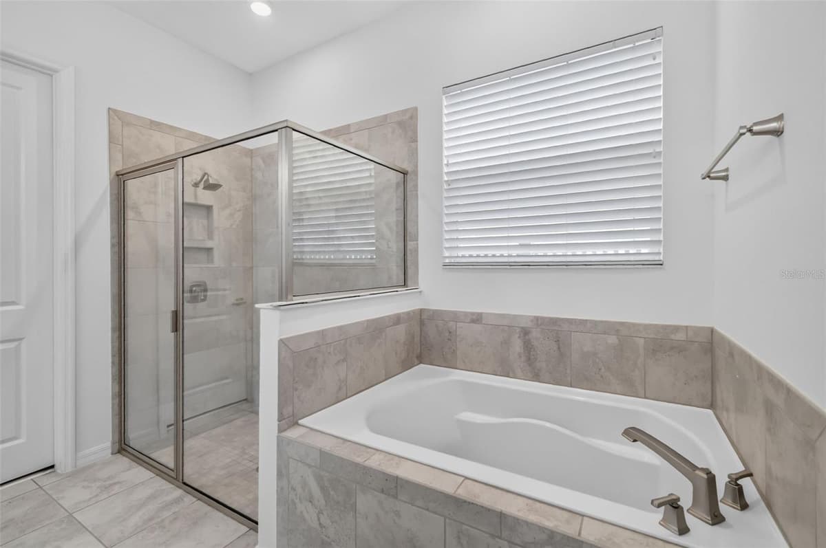 14681 SETON CREEK BOULEVARD — photo 18 of 48