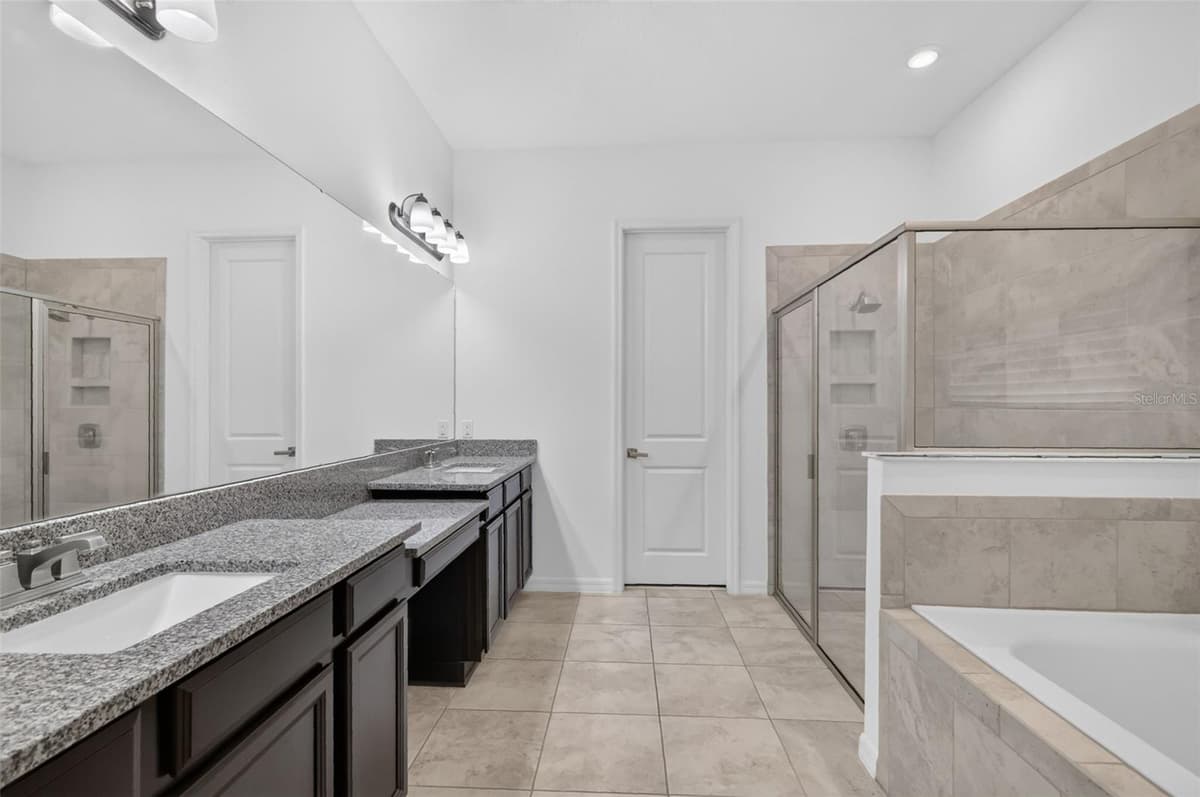 14681 SETON CREEK BOULEVARD — photo 17 of 48