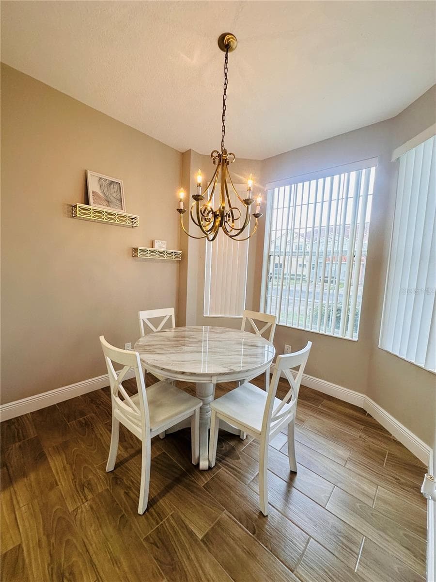 1204 S BEACH CIR — photo 5 of 27