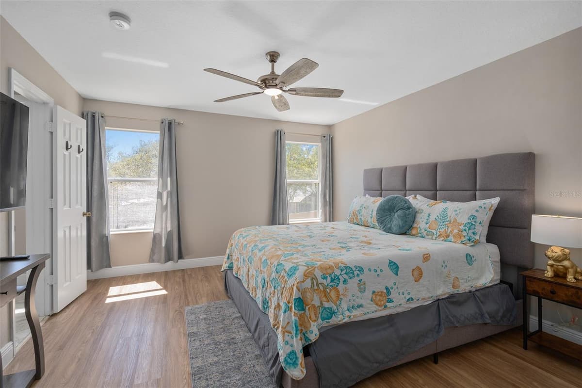 1204 S BEACH CIR — photo 17 of 27
