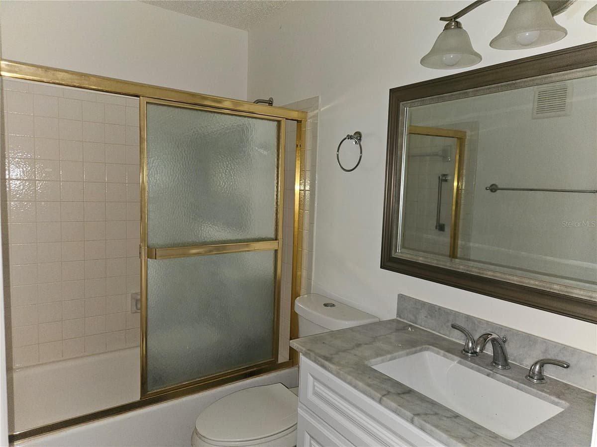 2850 59TH STREET — photo 13 of 17