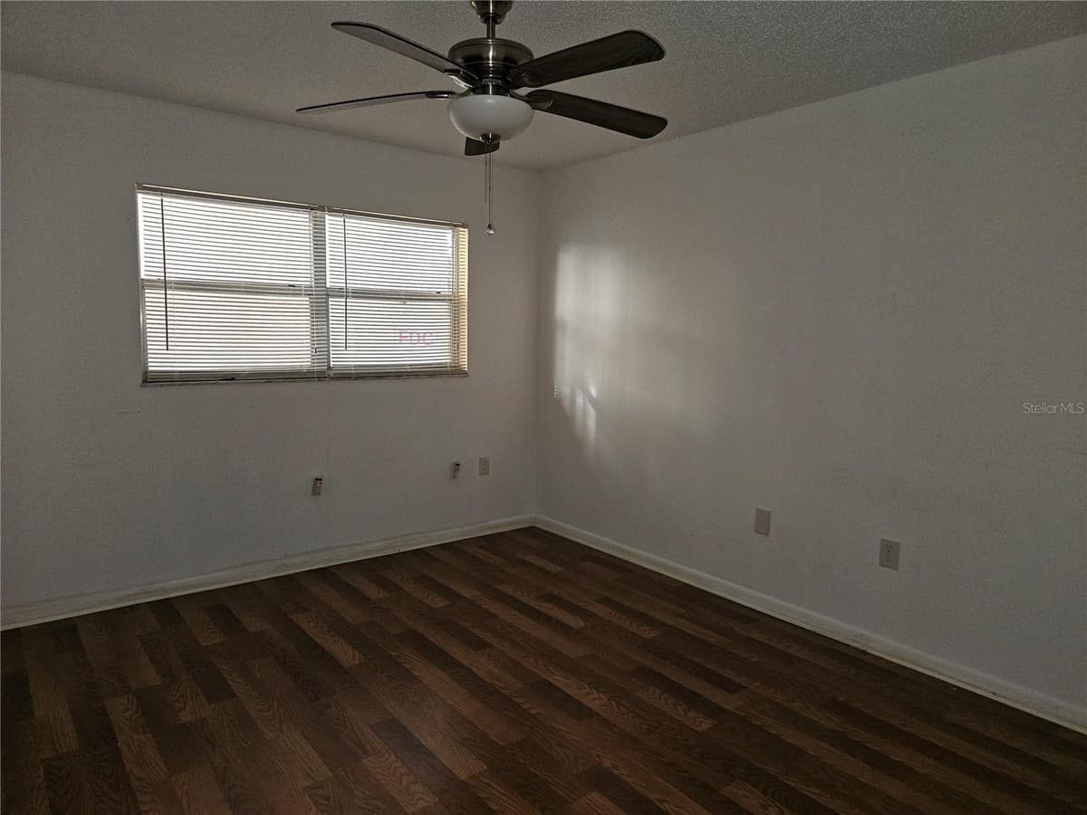 2850 59TH STREET — photo 12 of 17