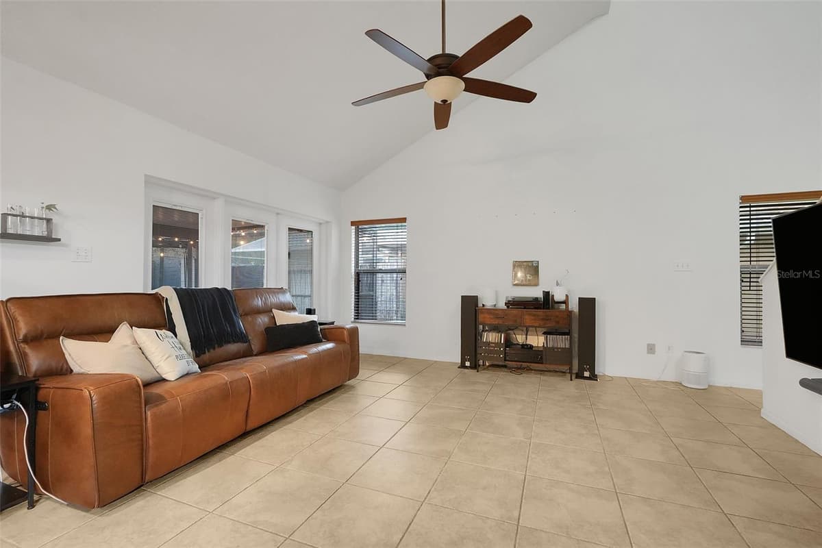 3569 SAINT LUCIE DRIVE — photo 10 of 48