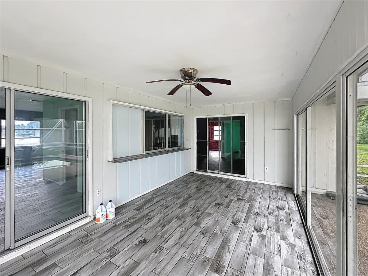 1093 CYPRESS POINT DRIVE — photo 27 of 33