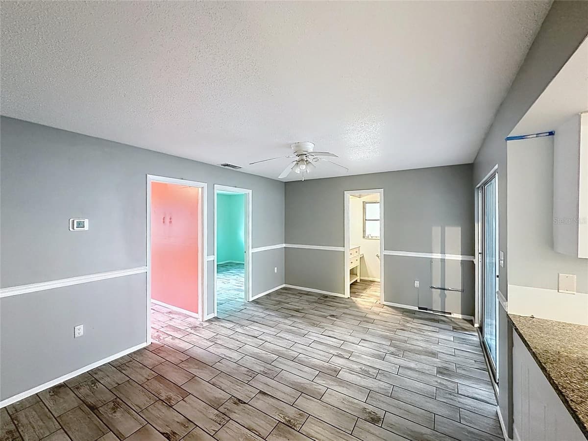 1093 CYPRESS POINT DRIVE — photo 18 of 33