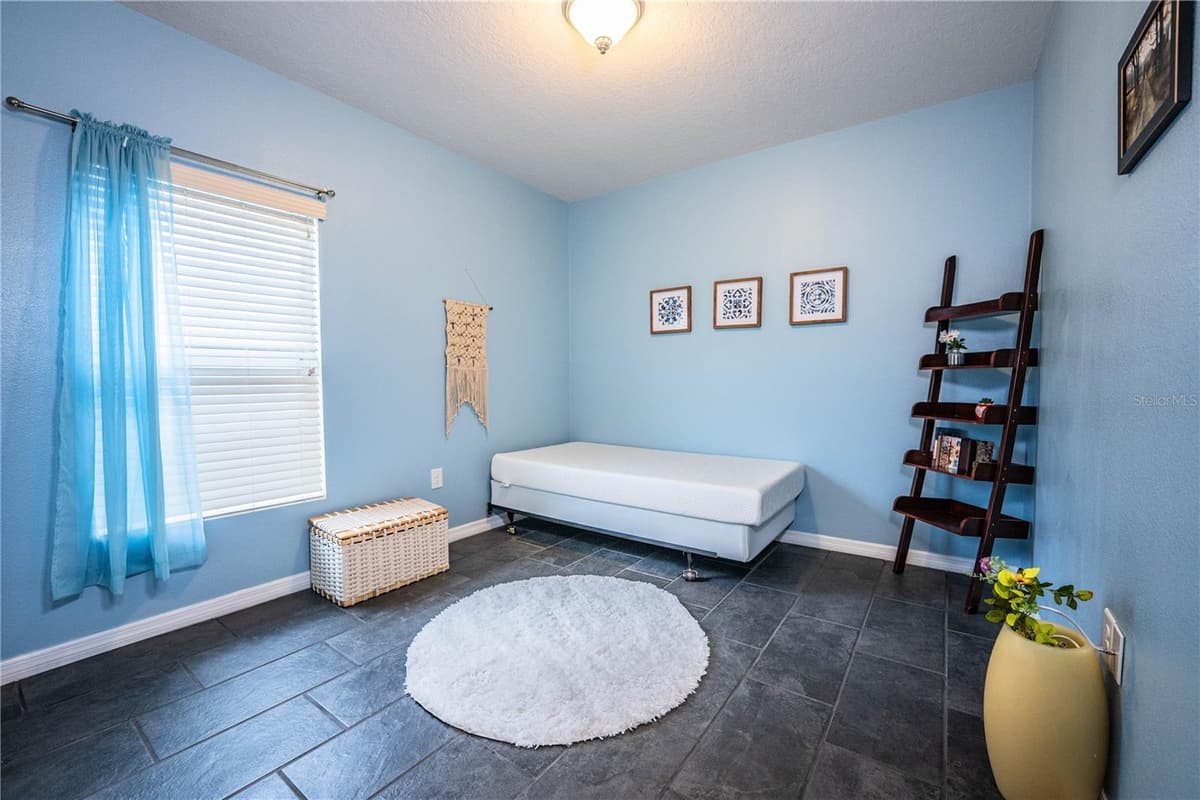256 OLEANDER STREET — photo 33 of 70