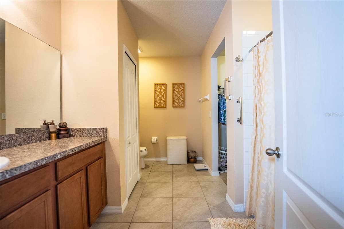 256 OLEANDER STREET — photo 41 of 70