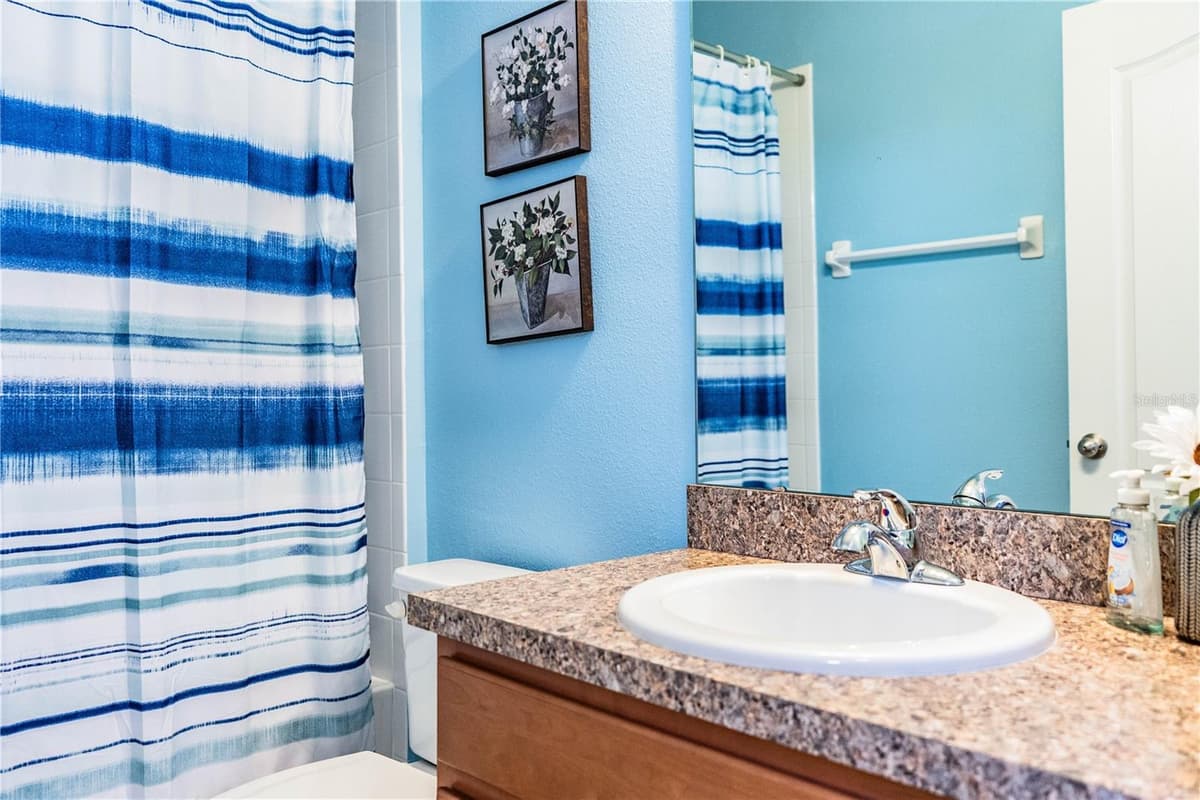 256 OLEANDER STREET — photo 24 of 70