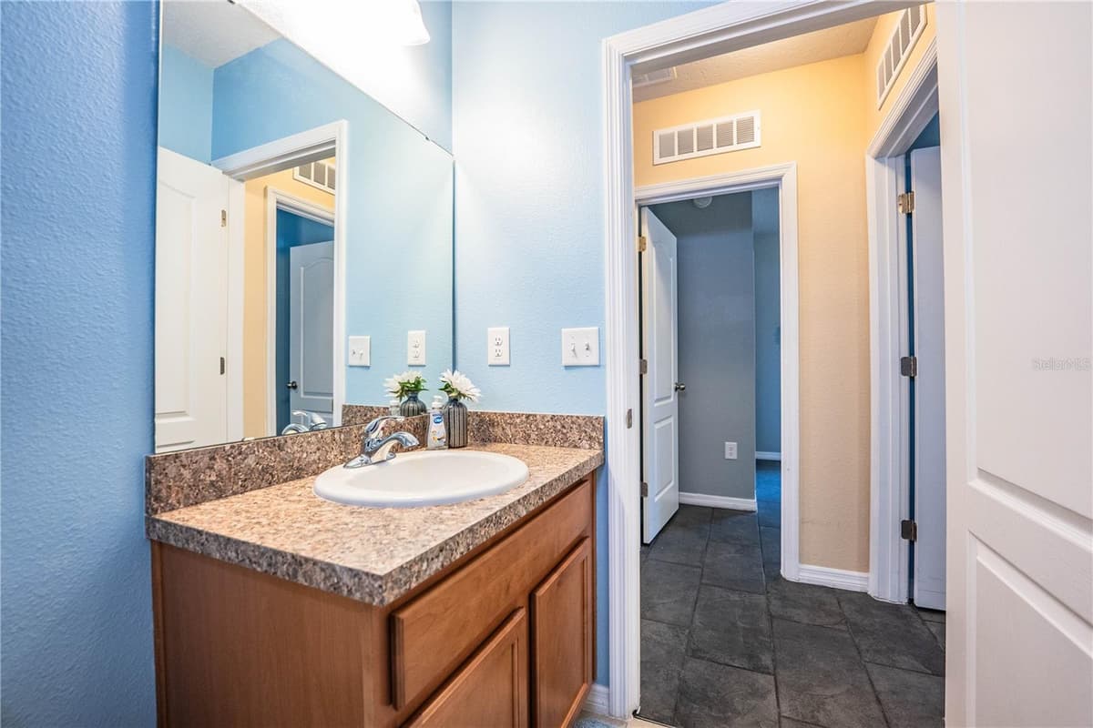 256 OLEANDER STREET — photo 35 of 70