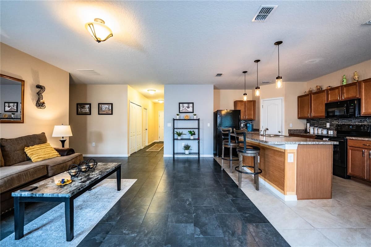 256 OLEANDER STREET — photo 46 of 70