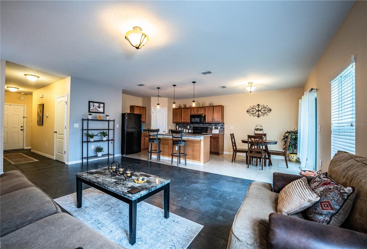 256 OLEANDER STREET — photo 47 of 70