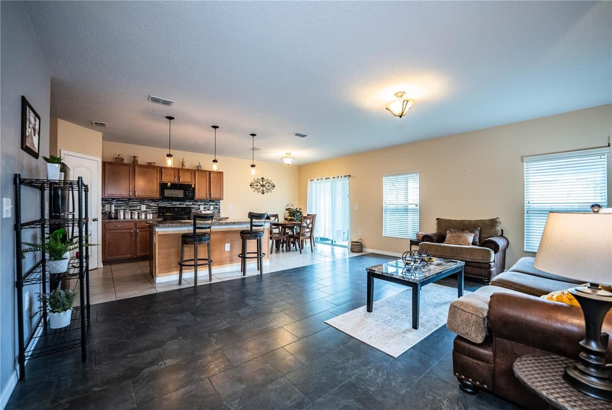 256 OLEANDER STREET — photo 43 of 70