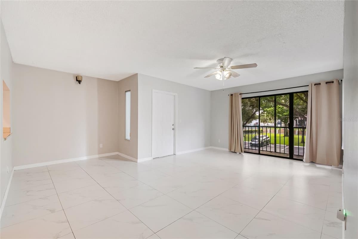8201 SUN SPRING CIRCLE — photo 8 of 48
