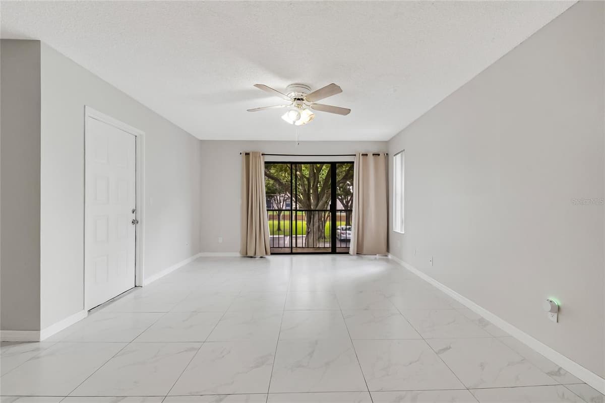 8201 SUN SPRING CIRCLE — photo 18 of 48
