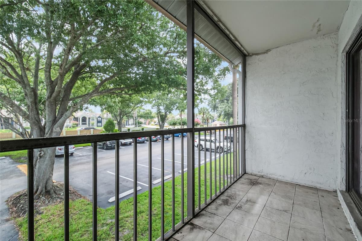 8201 SUN SPRING CIRCLE — photo 21 of 48