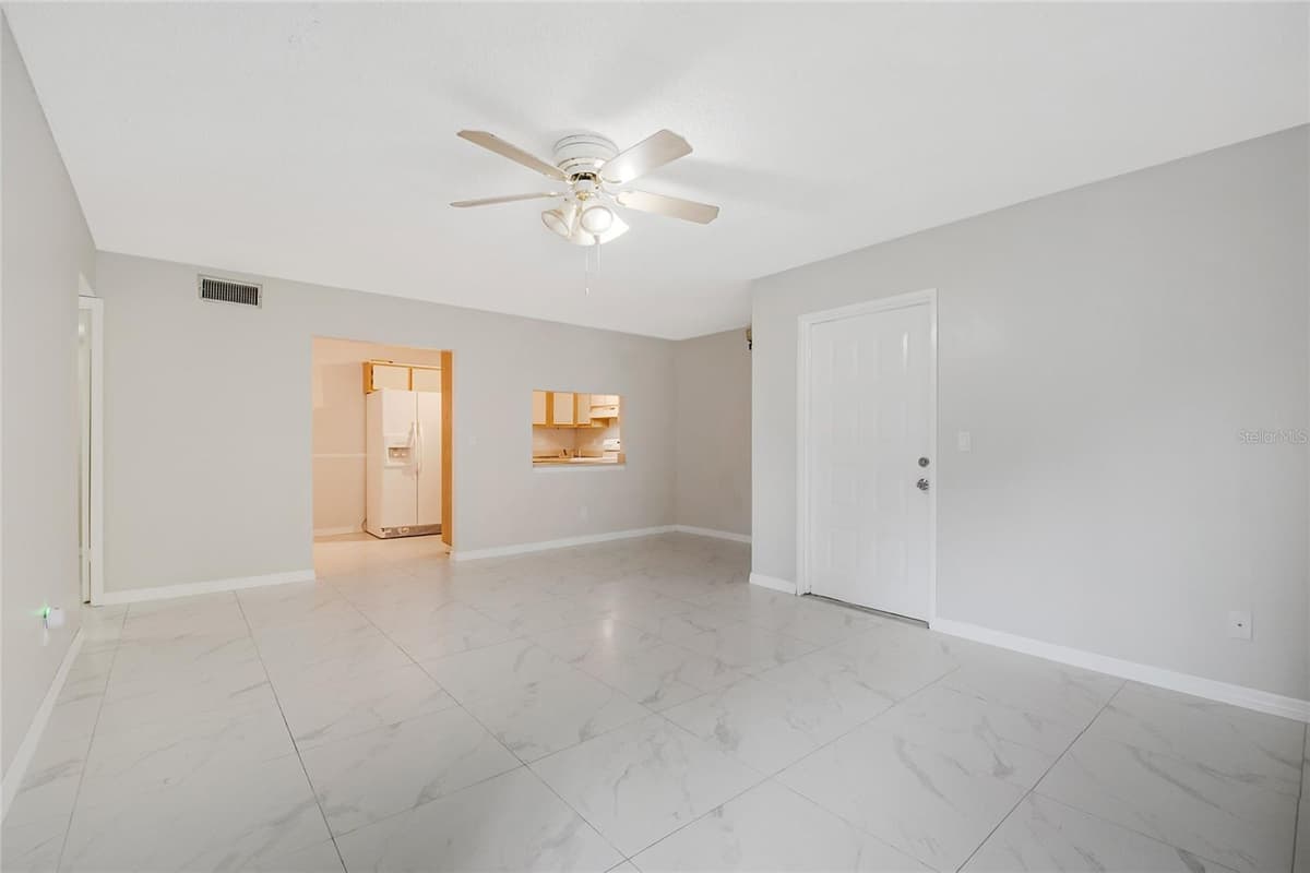 8201 SUN SPRING CIRCLE — photo 6 of 48
