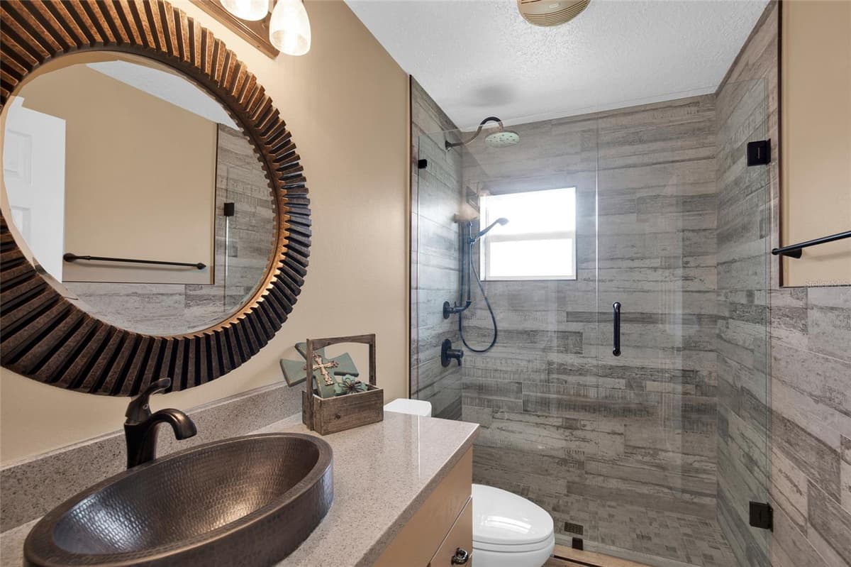 241 CORONA AVENUE — photo 32 of 49
