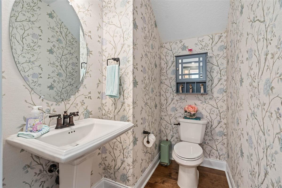 13901 MYERSON AVENUE — photo 15 of 72