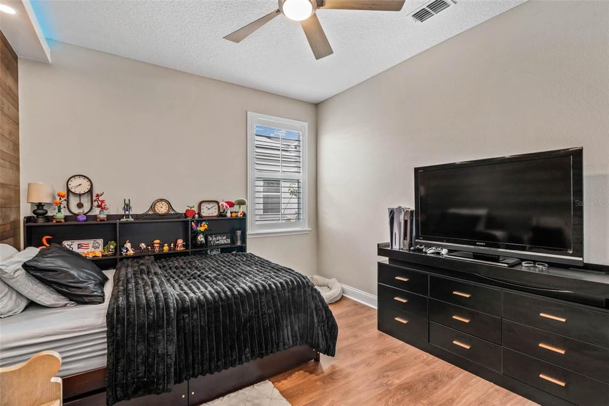 13901 MYERSON AVENUE — photo 42 of 72