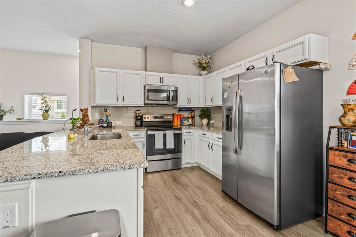 13901 MYERSON AVENUE — photo 63 of 72