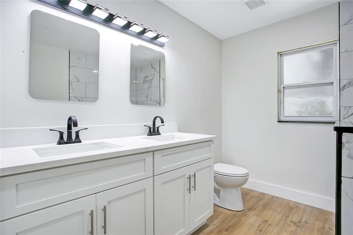 1221 FOREST CIRCLE — photo 14 of 21