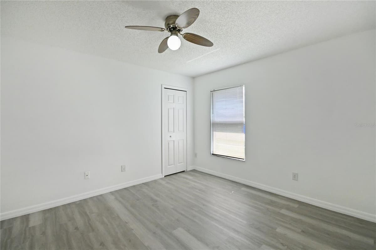 230 OAK BRANCH DRIVE — photo 27 of 31